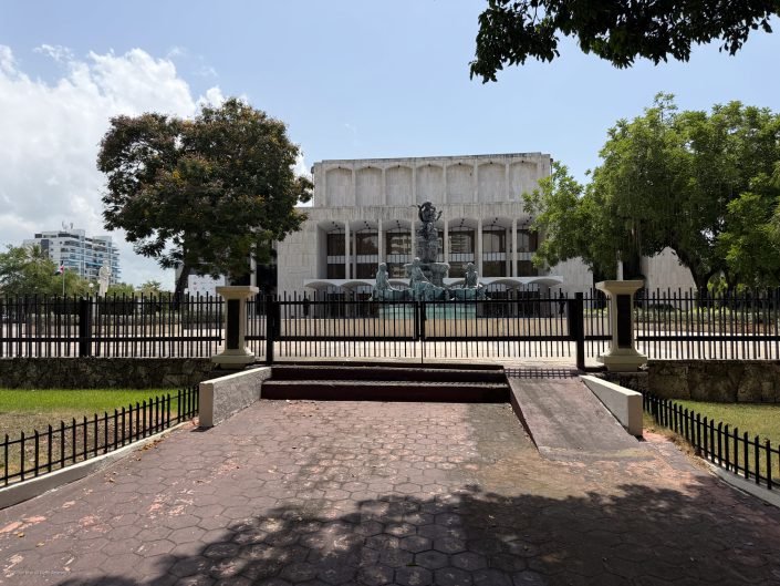 Teatro Nacional Eduardo Brito